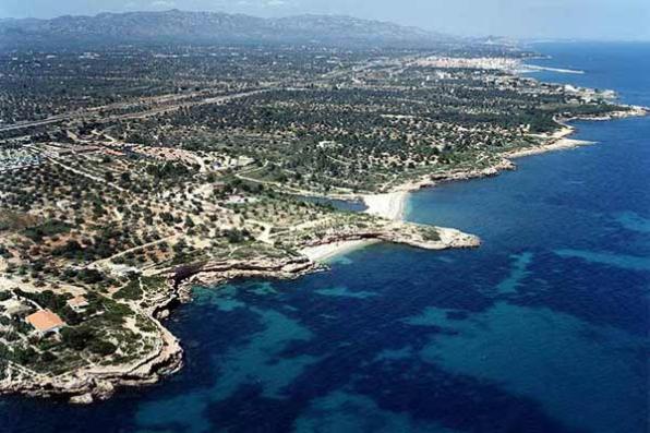 Santes Creus cove - l'Ametlla de Mar