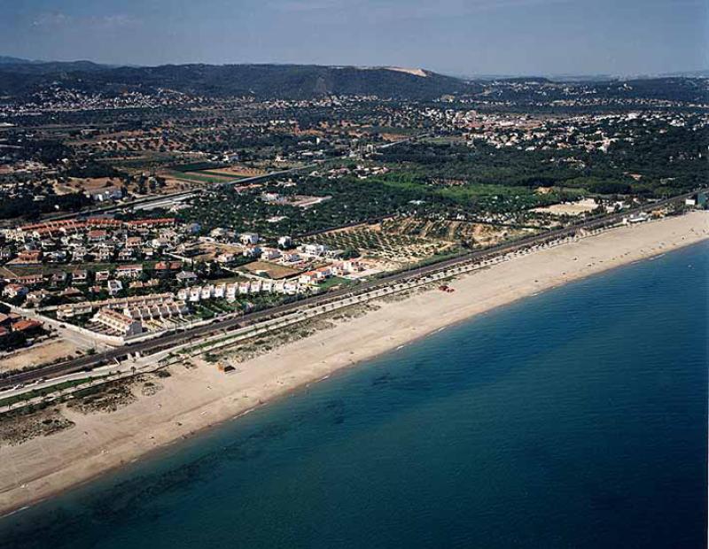 Platja Llarga - Roda de Bar&agrave;