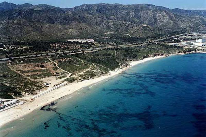 Playa de l'Almadrava - Vandell&ograve;s