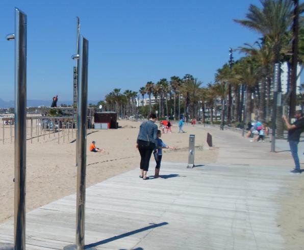 Mejoras en los servicios de playa en Capellans, Ponent y Llevant