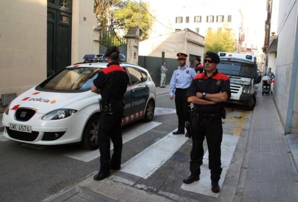 La policia va realitzar un registre domiciliari que els va delatar.