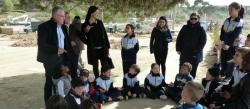 370 estudiantes de Salou participan en una plantada popular