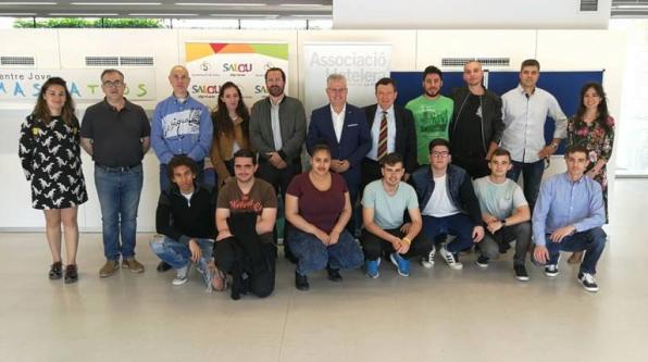 The Department of Employment of Salou drives courses for young people