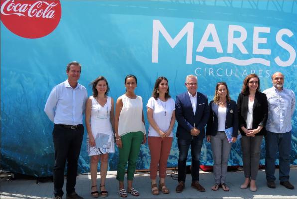 Coca-Cola initiative for the cleanliness of the coast