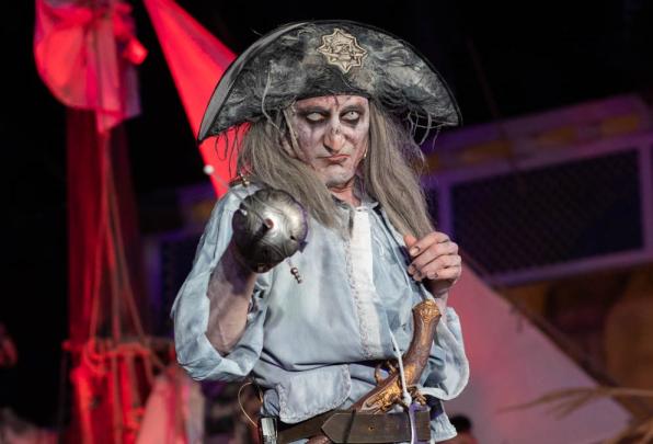 Pirata de l'Isla Maldita del Halloween de PortAventura