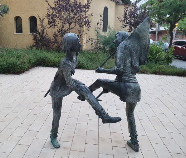 Escultura de Ball de Bastons en Salou