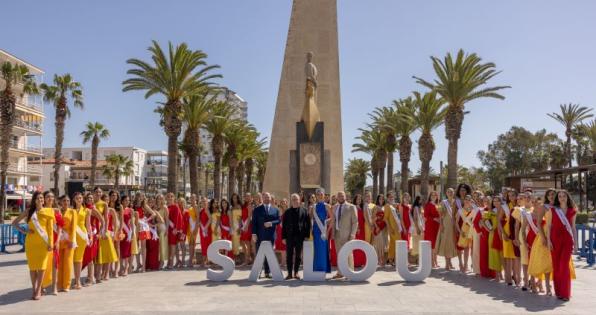 Les aspirants a Miss RNB Espanya 2025 han rebut les bandes. Cedida