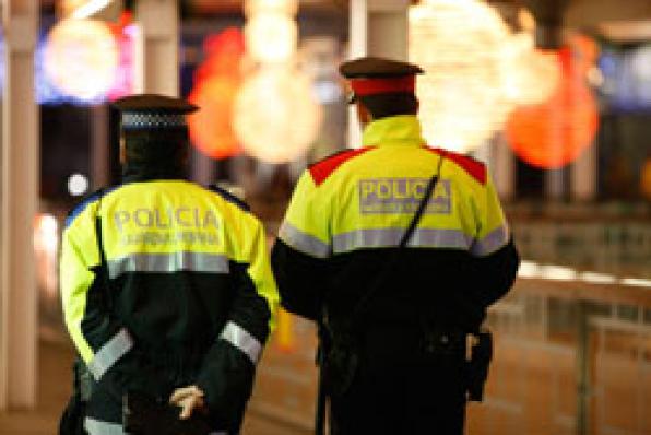 Dispositiu de seguretat de la Guàrdia Urbana i els Mossos d'Esquadra durant la campanya de Nadal