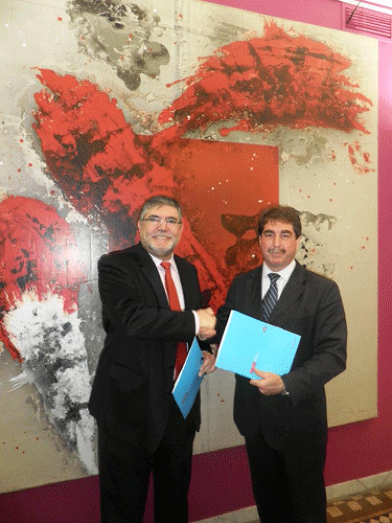 La ESCC y la Fundaci&oacute;n EAE se unen para ofrecer formaci&oacute;n universitaria a los comerciantes