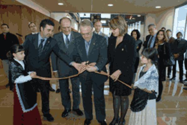 Opening of the International Business Center of furniture in de la Senia