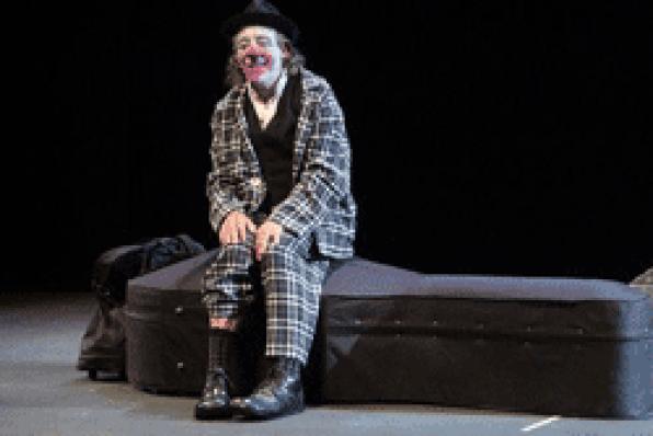 Tortell Poltrona brings a show to laugh at TAG in El Vendrell