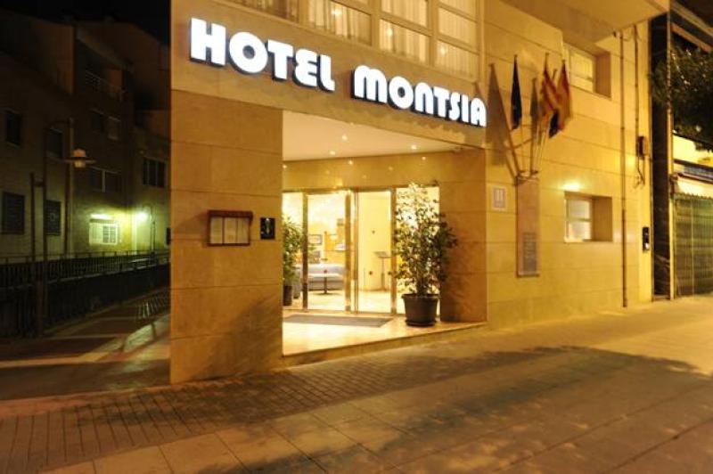 Hoteles de 2 estrellas en el Delta del Ebro. Hotel Montsi&agrave;. Amposta. 