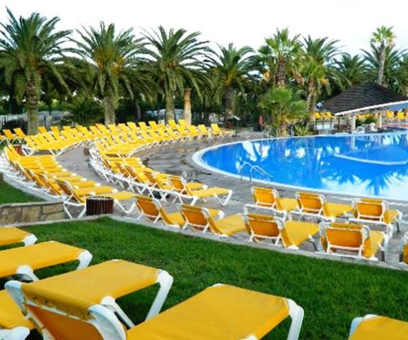 Una de les piscines del Càmping Sanguí de Salou.