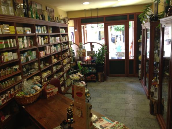 Las 'Herbes Salvatges Maurice Mességué', la tienda.