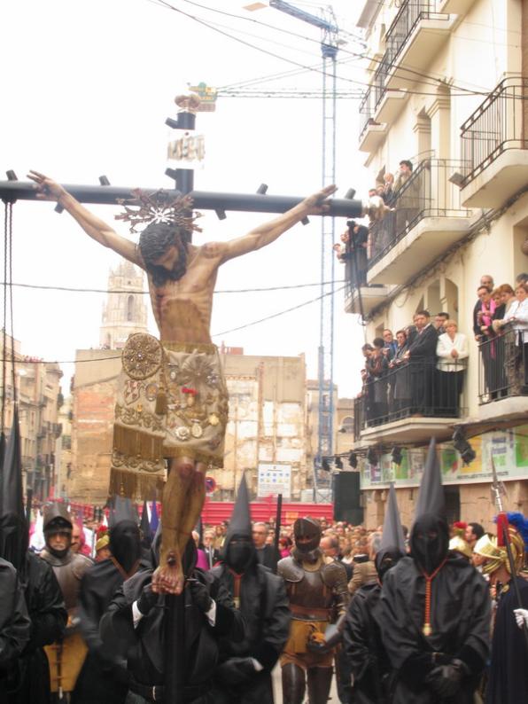 Tres Gràcies (Reus) i la processó del Sant Enterrament (Tarragona), centren la Setmana Santa